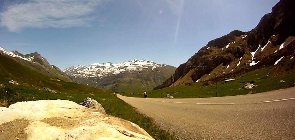 Day 3 - Grandes Alpes 2014 - Cormet de Roselend 1968m. 